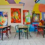Sebarozvojove Centrum Vedy A Umenia S Ubytovanim 2* Братислава
