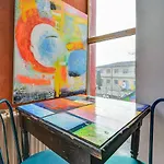 Sebarozvojove Centrum Vedy A Umenia S Ubytovanim Hotel Bratislava