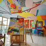 Sebarozvojove Centrum Vedy A Umenia S Ubytovanim