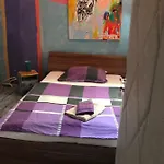 Sebarozvojove Centrum Vedy A Umenia S Ubytovanim Bratislava