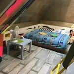 Sebarozvojove Centrum Vedy A Umenia S Ubytovanim 호텔