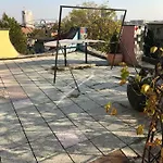 Sebarozvojove Centrum Vedy A Umenia S Ubytovanim 브라티슬라바