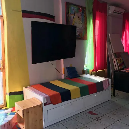 Sebarozvoja S Moznostou Ziskania Poznania A Inspirujucich Prostriedkov Na Uplatnovanie Vedomia, Premenu Seba A Prostredia Interieru 2* Bratislava