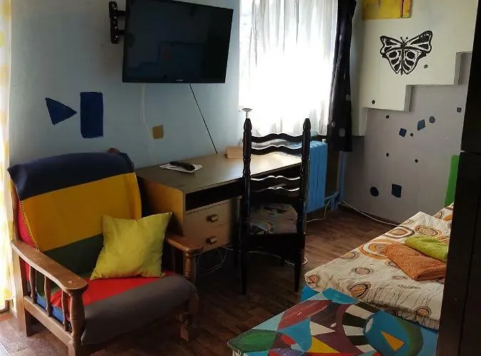 Sebarozvoja S Moznostou Ziskania Poznania A Inspirujucich Prostriedkov Na Uplatnovanie Vedomia, Premenu Seba A Prostredia Interieru Bratislava