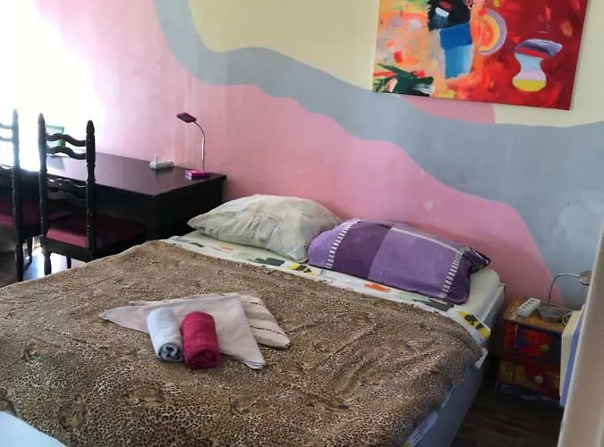 Sebarozvoja S Moznostou Ziskania Poznania A Inspirujucich Prostriedkov Na Uplatnovanie Vedomia, Premenu Seba A Prostredia Interieru