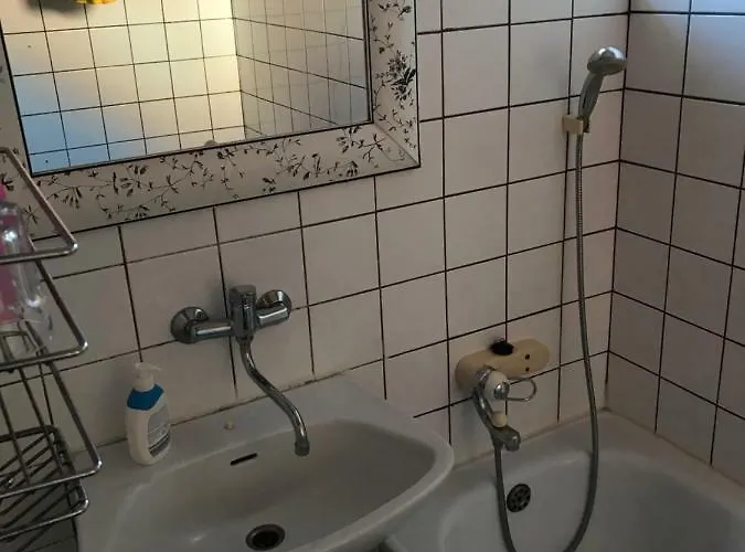 Отель Sebarozvojove Centrum Vedy A Umenia S Ubytovanim