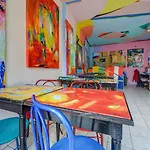 Ξενοδοχείο Sebarozvojove Centrum Vedy A Umenia S Ubytovanim Μπρατισλάβα