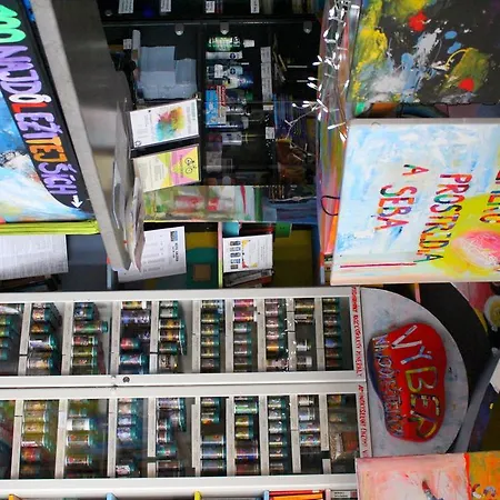 Sebarozvojove Centrum Vedy A Umenia S Ubytovanim Pressburg