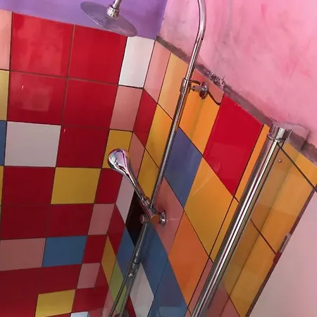 Sebarozvojove Centrum Vedy A Umenia S Ubytovanim 2*