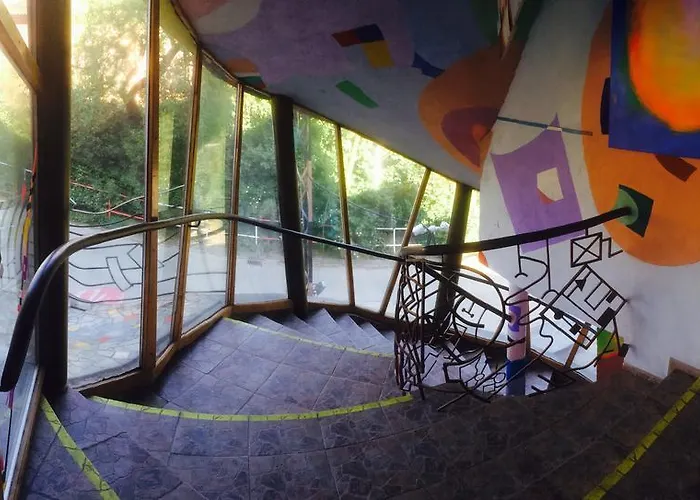 Sebarozvojove Centrum Vedy A Umenia S Ubytovanim Ξενοδοχείο Μπρατισλάβα