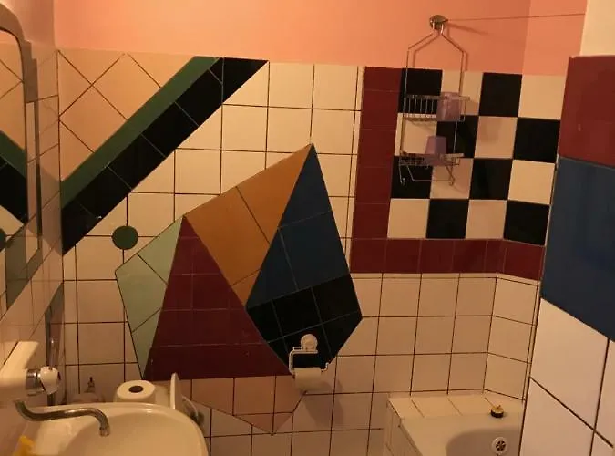 Sebarozvoja S Možnosťou Získania Poznania A Inšpirujúcich Prostriedkov Na Uplatňovanie Vedomia, Premenu Seba A Prostredia Interiéru 2*